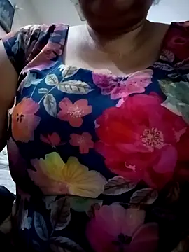 Rakhi sawant143 online show from September 2025 05:05:02 PM