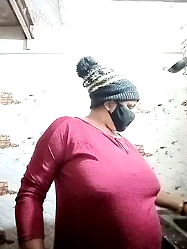 Rakhi sawant143 online show from January 2026 02:52:02 PM