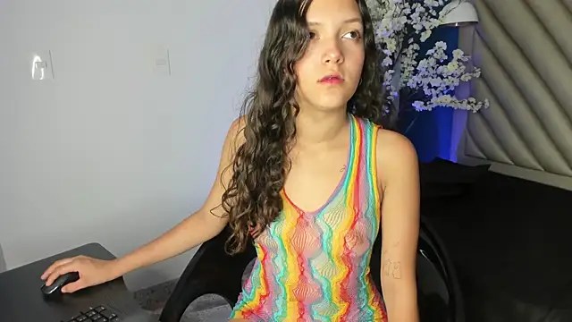 Snapshot of IsabelaSantorini chatting on October 2025 07:03:01 PM IsabelaSantorini online show from October 2025 07:03:01 PM