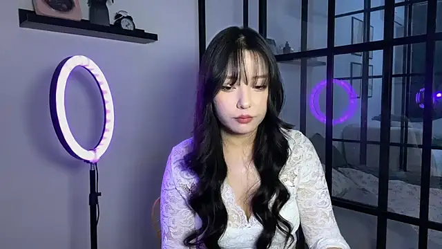 Snapshot of WonderMira chatting on September 2025 04:56:01 PM WonderMira online show from September 2025 04:56:01 PM