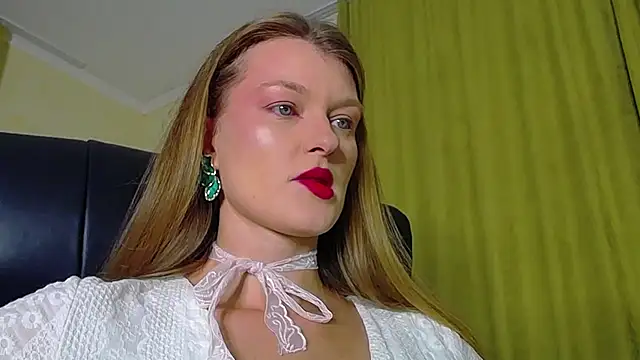 Snapshot of MysticVenus_ chatting on November 2025 03:12:02 PM MysticVenus online show from November 2025 03:12:02 PM