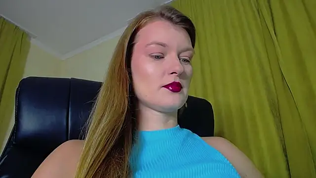 Snapshot of MysticVenus_ chatting on November 2025 10:32:01 AM MysticVenus online show from November 2025 10:32:01 AM