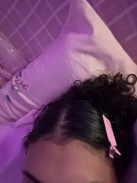 Snapshot of luluzinhax chatting on March 2026 12:14:02 AM luluzinhax online show from March 2026 12:14:02 AM