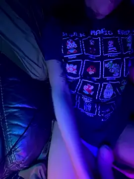 Snapshot of mmmminaDarling chatting on January 2026 10:48:02 PM mmmminaDarling online show from January 2026 10:48:02 PM