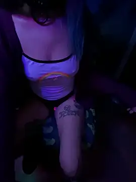 Snapshot of mmmminaDarling chatting on February 2026 04:57:01 AM mmmminaDarling online show from February 2026 04:57:01 AM