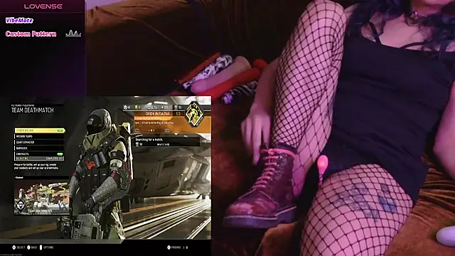 Snapshot of mmmminaDarling chatting on April 2026 12:58:02 AM mmmminaDarling online show from April 2026 12:58:02 AM