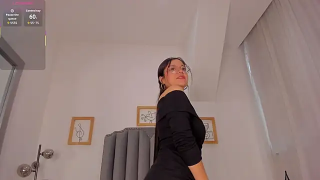 Snapshot of NebulaSin chatting on October 2025 07:45:02 PM NebulaSin online show from October 2025 07:45:02 PM