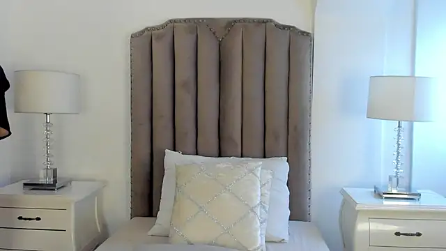 Snapshot of NebulaSin chatting on November 2025 01:02:02 PM NebulaSin online show from November 2025 01:02:02 PM