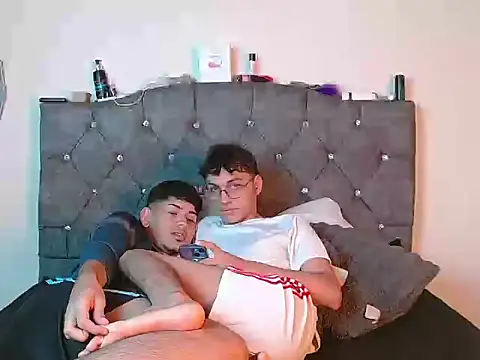 Snapshot of logan_willyams_ chatting on September 2025 09:19:01 PM logan willyams  online show from September 2025 09:19:01 PM