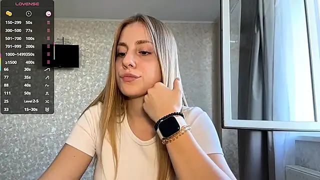 Snapshot of DreamyOlivia chatting on September 2025 01:22:01 PM DreamyOlivia online show from September 2025 01:22:01 PM