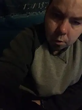 Snapshot of GeilerHSVFAN1989 chatting on November 2025 04:56:02 AM GeilerHSVFAN1989 online show from November 2025 04:56:02 AM