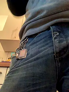 Snapshot of GeilerHSVFAN1989 chatting on November 2025 03:52:02 PM GeilerHSVFAN1989 online show from November 2025 03:52:02 PM