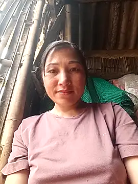 Snapshot of min-sexx20 chatting on April 2026 05:32:01 AM min-sexx20 online show from April 2026 05:32:01 AM