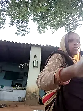 Hot-honi online show from October 2025 02:06:01 AM