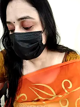 Monica cams online show from October 2025 04:32:01 AM