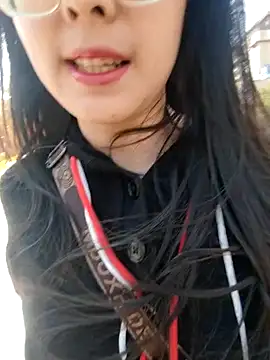 shaoshao-7758 online show from November 2025 03:12:01 AM