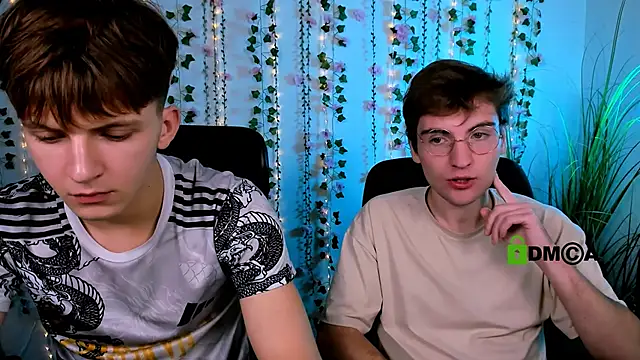 travis wolf  online show from October 2025 07:24:02 PM