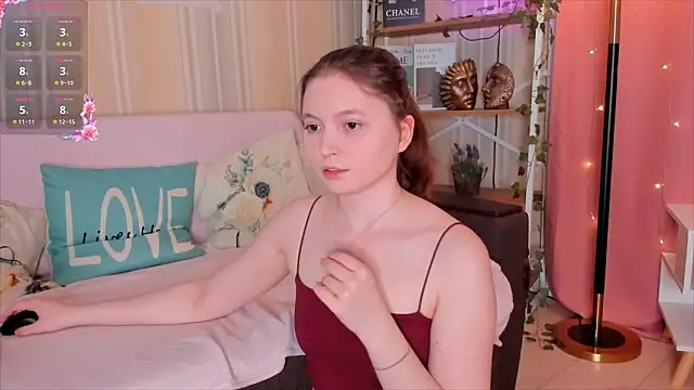 Snapshot of Ruminelle chatting on March 2026 12:08:01 PM Ruminelle online show from March 2026 12:08:01 PM