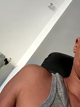 Merousexy282828 online show from September 2025 04:29:02 PM