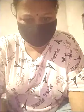 Manjit009 online show from November 2025 04:42:01 PM