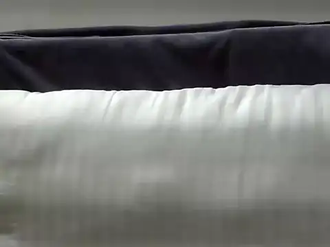 Snapshot of Riva_arora01 chatting on November 2025 04:46:01 PM Riva arora01 online show from November 2025 04:46:01 PM