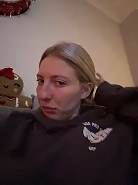 CheekyChelseaX online show from December 2025 06:24:02 PM