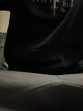 Snapshot of 420boy__ chatting on October 2025 09:13:01 PM 420boy   online show from October 2025 09:13:01 PM