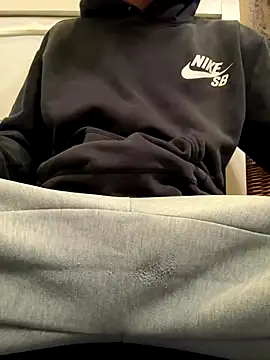 Snapshot of 420boy__ chatting on October 2025 08:04:02 AM 420boy   online show from October 2025 08:04:02 AM