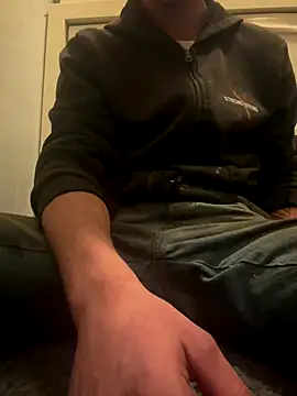 Snapshot of 420boy__ chatting on October 2025 04:47:01 PM 420boy   online show from October 2025 04:47:01 PM