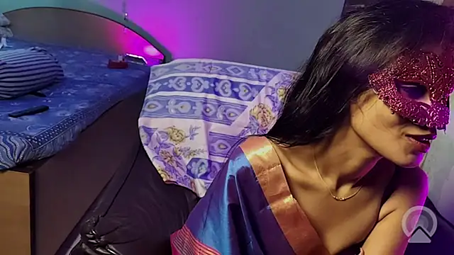 Snapshot of royeoy22 chatting on October 2025 12:44:02 PM royeoy22 online show from October 2025 12:44:02 PM