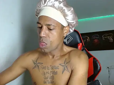 Snapshot of BBC_Black_ chatting on April 2026 12:33:01 PM BBC Black online show from April 2026 12:33:01 PM