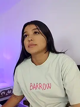 LuciaCollins  online show from October 2025 01:42:02 PM