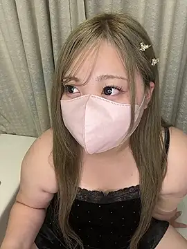 Chua-chan online show from September 2025 04:21:02 PM