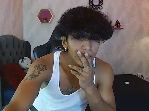 bull cam online show from November 2025 05:13:01 PM