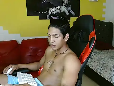 bull cam online show from November 2025 03:59:01 PM