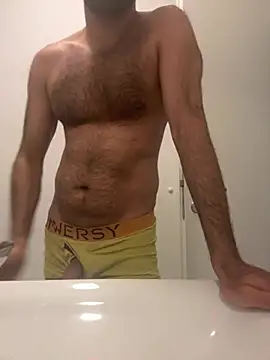 Moan King online show from July 2026 04:25:02 PM