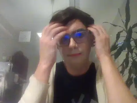 Snapshot of Nady79xxx chatting on November 2025 05:55:02 PM Nady79xxx online show from November 2025 05:55:02 PM