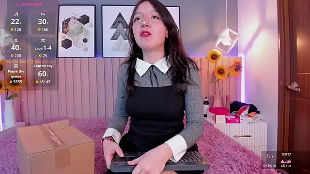 Nina Ford online show from February 2026 03:07:02 AM