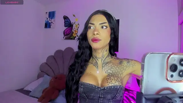 michell danna online show from July 2026 07:32:01 PM