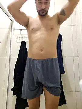 Snapshot of dancaEstrip chatting on November 2025 01:38:02 AM dancaEstrip online show from November 2025 01:38:02 AM