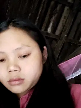 Snapshot of omiu-baby chatting on April 2026 12:46:02 AM omiu-baby online show from April 2026 12:46:02 AM