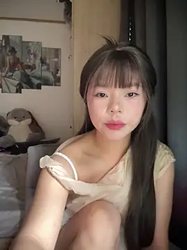 Snapshot of SarahBeii chatting on September 2025 04:22:01 AM SarahBeii online show from September 2025 04:22:01 AM