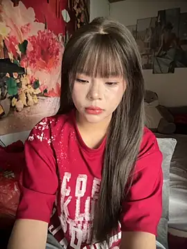 Snapshot of SarahBeii chatting on September 2025 04:06:02 AM SarahBeii online show from September 2025 04:06:02 AM