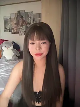 Snapshot of SarahBeii chatting on October 2025 03:20:02 AM SarahBeii online show from October 2025 03:20:02 AM