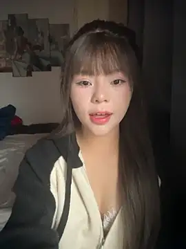 Snapshot of SarahBeii chatting on November 2025 03:30:02 AM SarahBeii online show from November 2025 03:30:02 AM