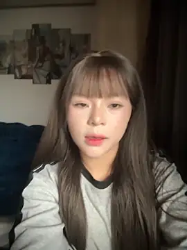 Snapshot of SarahBeii chatting on November 2025 04:12:02 AM SarahBeii online show from November 2025 04:12:02 AM