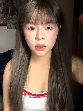 Snapshot of SarahBeii chatting on November 2025 03:38:01 AM SarahBeii online show from November 2025 03:38:01 AM