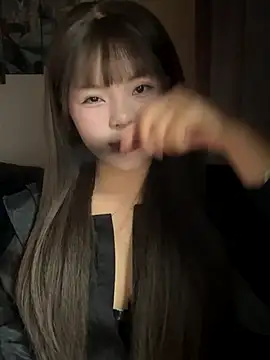 Snapshot of SarahBeii chatting on November 2025 03:12:01 AM SarahBeii online show from November 2025 03:12:01 AM