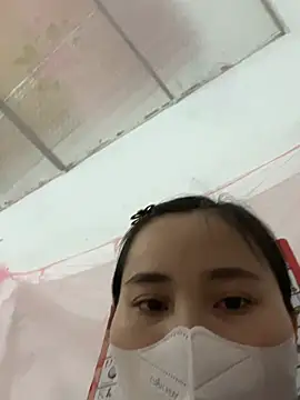 Snapshot of Zinsetka chatting on April 2026 06:19:01 AM Zinsetka online show from April 2026 06:19:01 AM