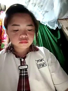 Snapshot of AnHa19 chatting on September 2025 02:09:02 PM AnHa19 online show from September 2025 02:09:02 PM